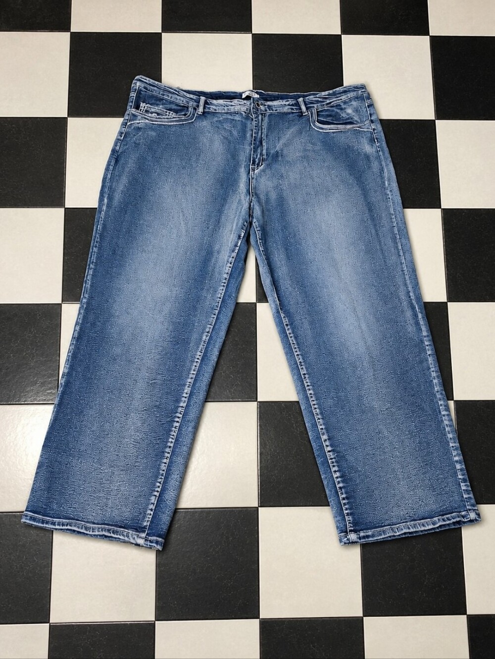 Womens Relaxed Fit Blue Denim Jeans Size 5x 24 Waist 29 Inseam.